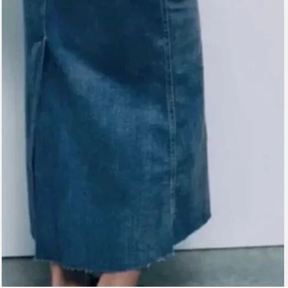 ✨ Zara Denim Pencil Midi Skirt – Medium Blue – Size S - Picture 5 of 12